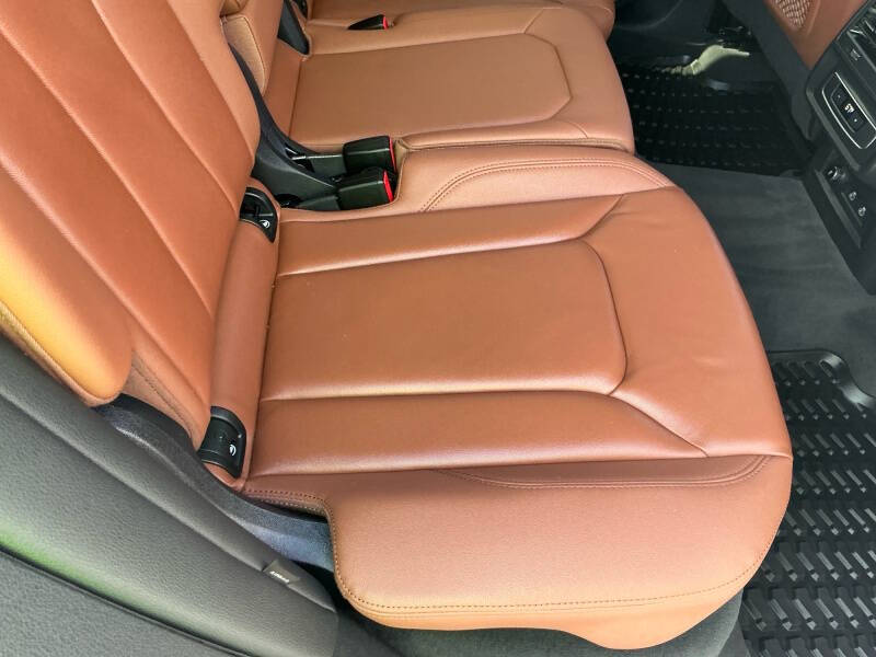 2022 Audi Q8 quattro Premium 55 TFSI