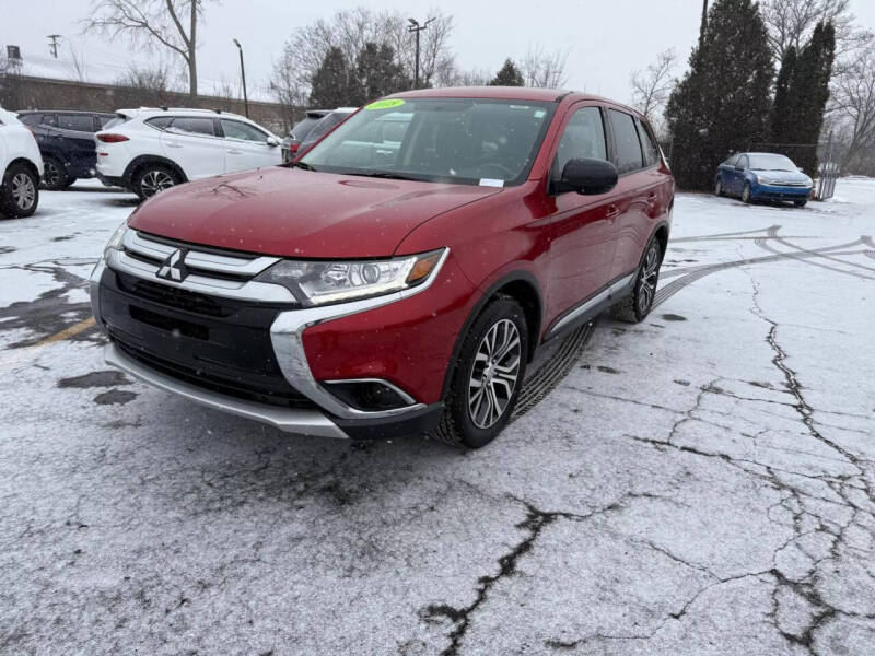 2018 Mitsubishi Outlander for sale at Newcombs Auto Sales in Auburn Hills MI