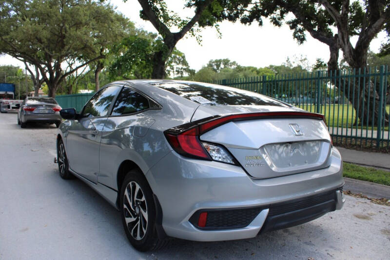 2018 Honda Civic LX-P