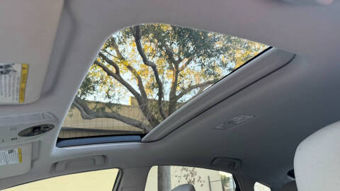 2012 Toyota Prius Three