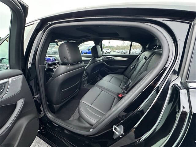 2022 Cadillac CT5 Luxury