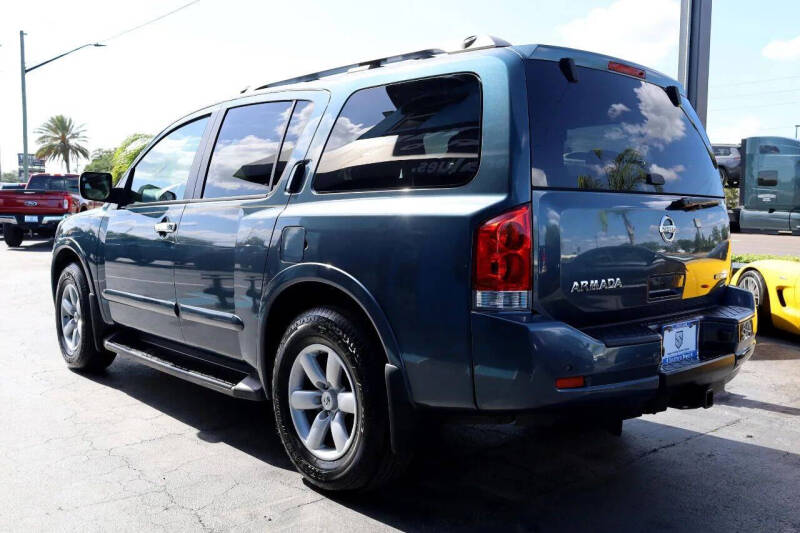 2013 Nissan Armada
