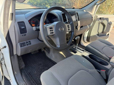 2015 Nissan Frontier SV