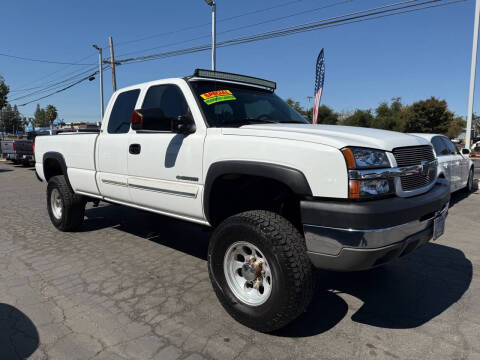 2003 Chevrolet Silverado 2500HD for sale at 7 STAR AUTO SALES LLC in Sacramento CA