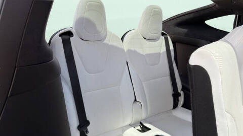 2023 Tesla Model X Standard Range