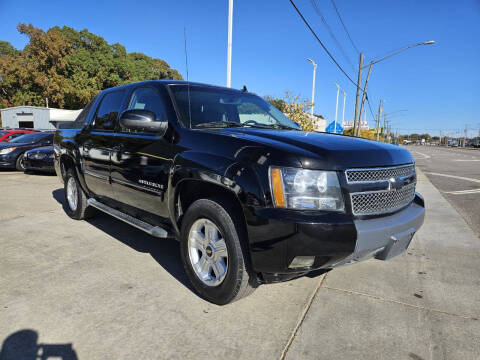 2009 Chevrolet Avalanche for sale at Central 1 Auto Brokers in Virginia Beach VA