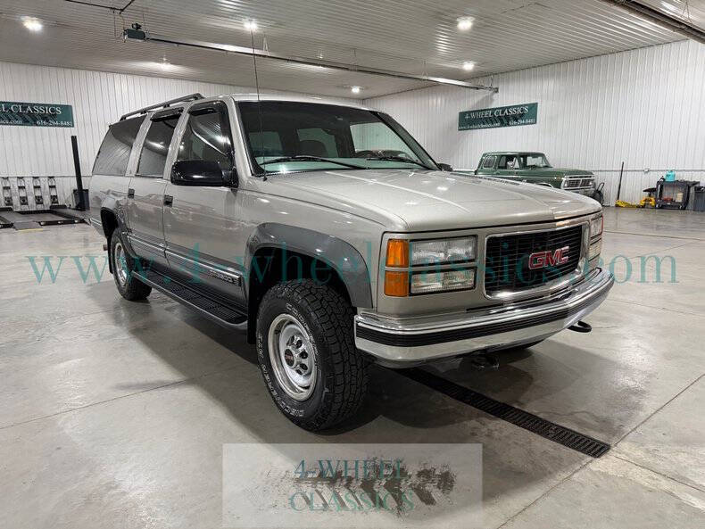 1999 GMC Suburban
