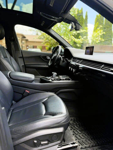 2017 Audi Q7 3.0T quattro Premium Plus