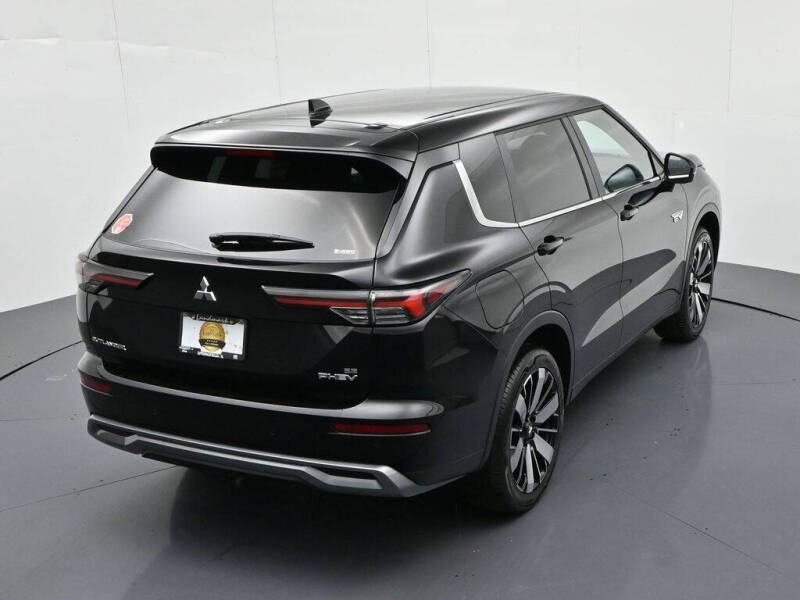 2026 Mitsubishi Outlander PHEV SE