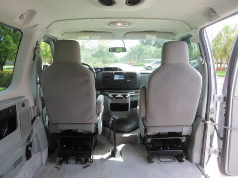 2014 Ford E-Series E-150 XLT