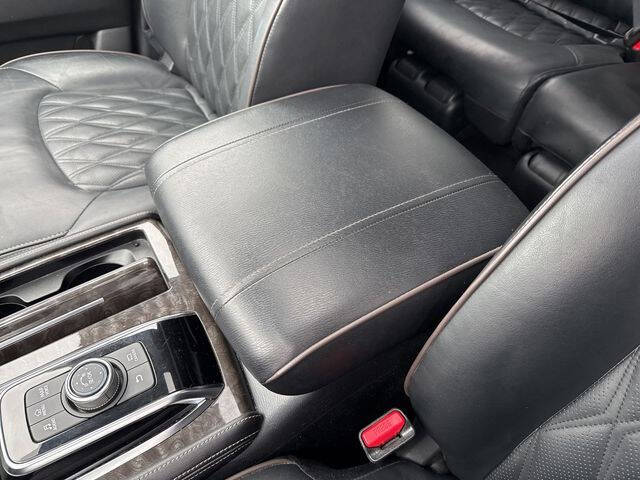 2023 Nissan Armada Platinum