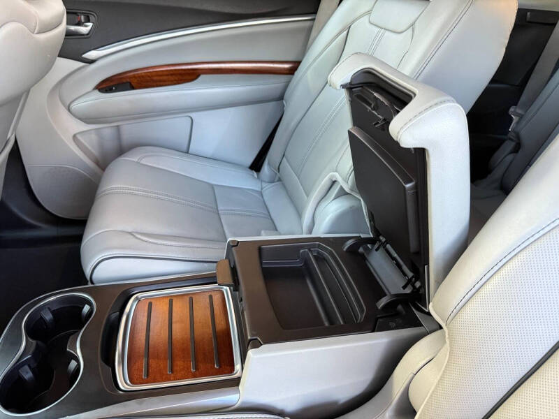 2017 Acura MDX w/Advance