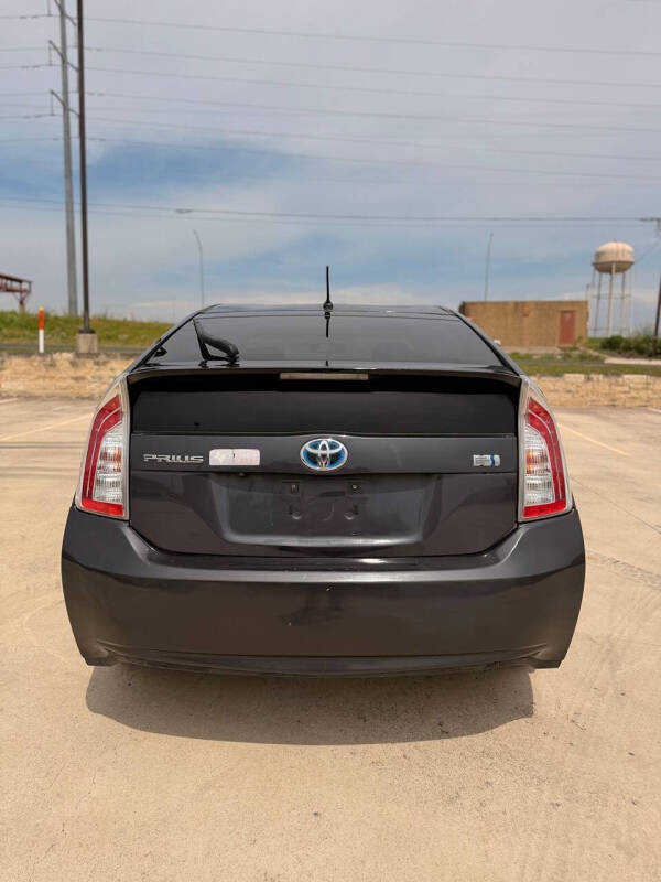 2015 Toyota Prius Two