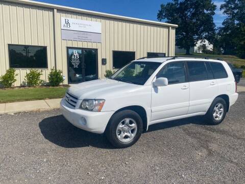 2001 Toyota Highlander for sale at B & B AUTO SALES INC in Odenville AL