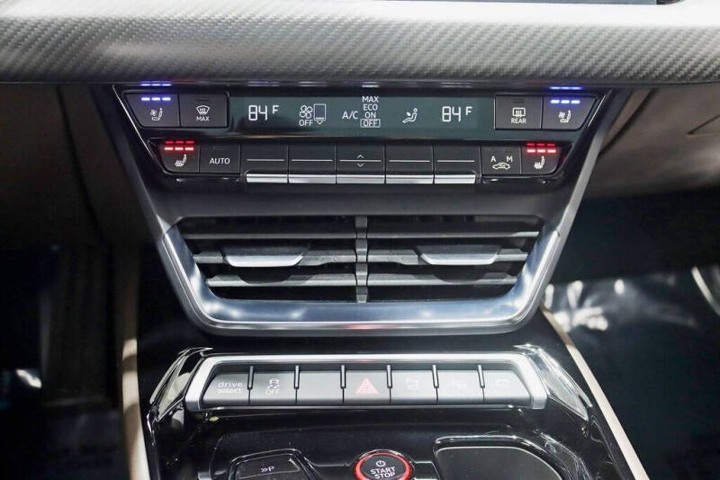 2023 Audi e-tron GT quattro Prestige