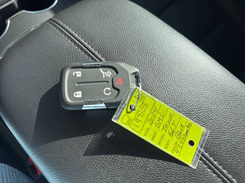 2024 GMC Terrain SLT