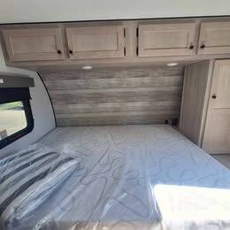 2025 Riverside RV INTREPID 185RKi