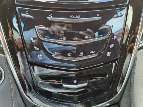 2016 Cadillac Escalade Platinum