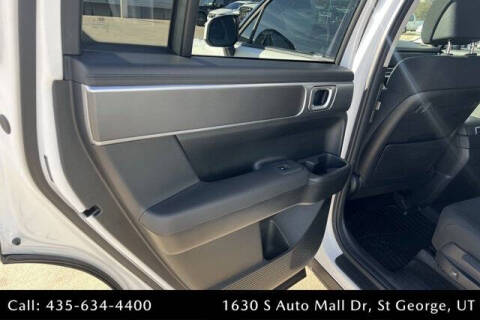 2025 Hyundai Santa Fe SE