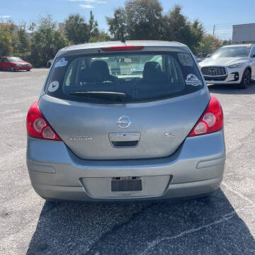 2009 Nissan Versa 1.8 S
