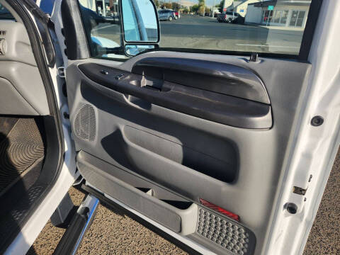 2006 Ford F-350 Super Duty XLT