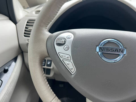 2015 Nissan LEAF S