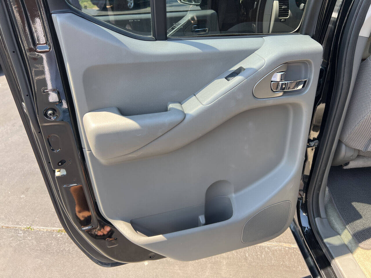 2016 Nissan Frontier  - $14,900