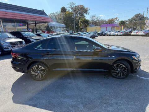 2019 Volkswagen Jetta SEL Premium