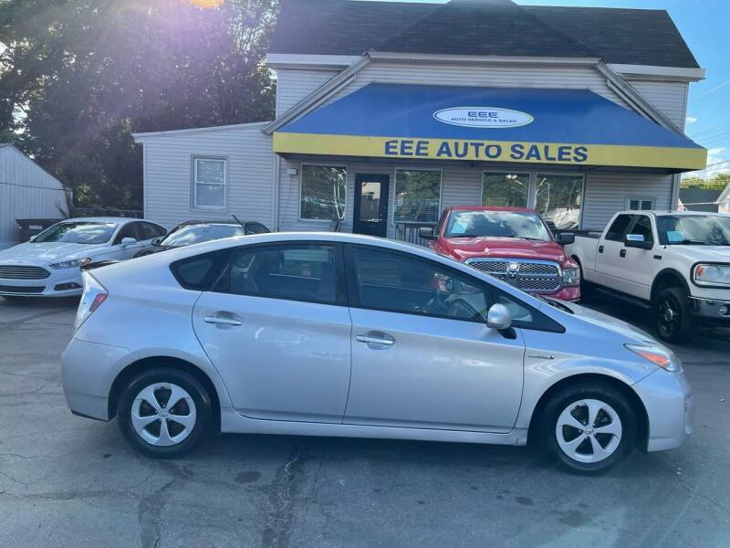 2013 Toyota Prius for sale at EEE AUTO SERVICES AND SALES LLC in Cincinnati OH