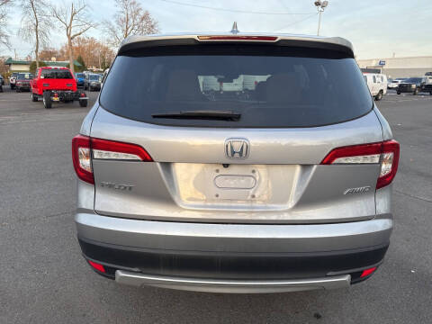 2019 Honda Pilot EX