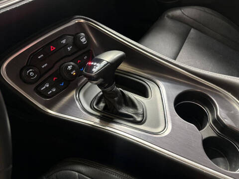 2018 Dodge Challenger SXT