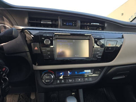 2016 Toyota Corolla LE