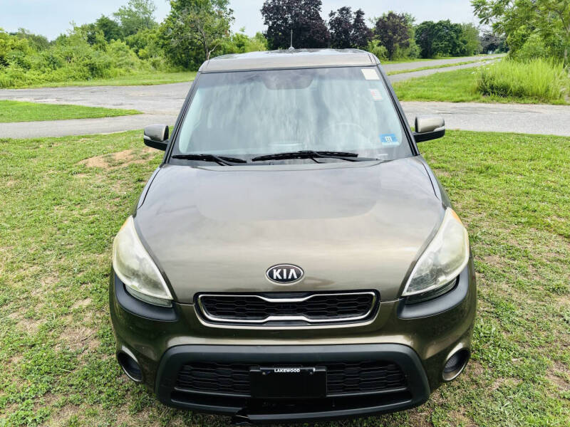 2013 Kia Soul +