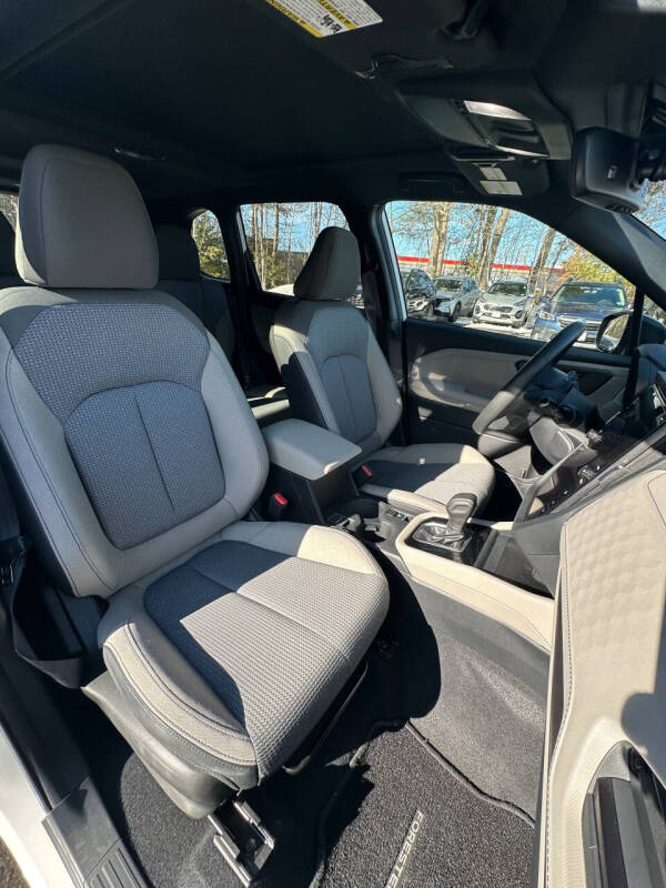 2025 Subaru Forester Premium