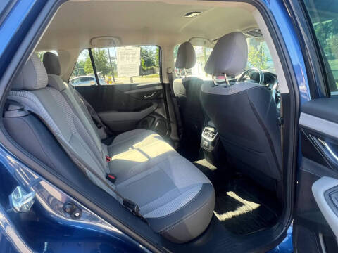 2022 Subaru Outback Premium