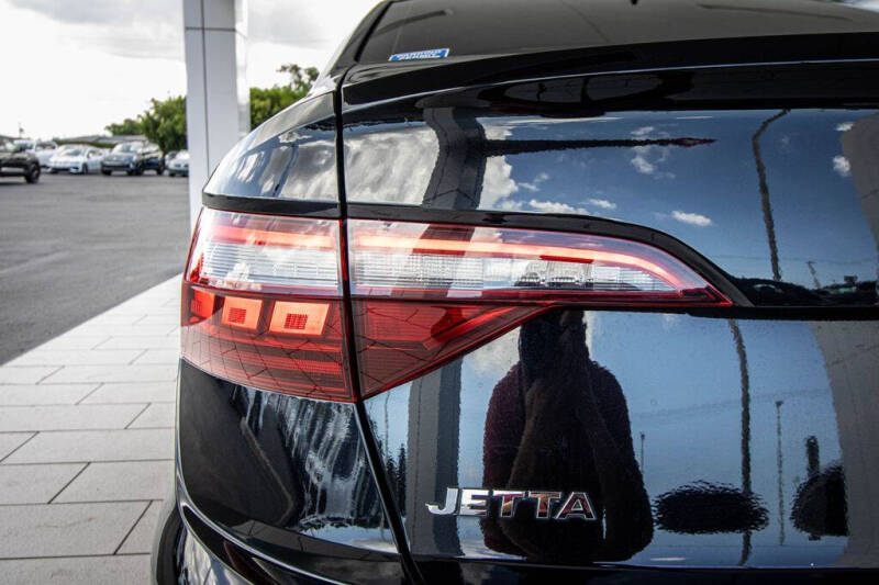 2021 Volkswagen Jetta R-Line
