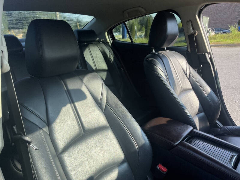 2017 Mazda MAZDA3 Touring