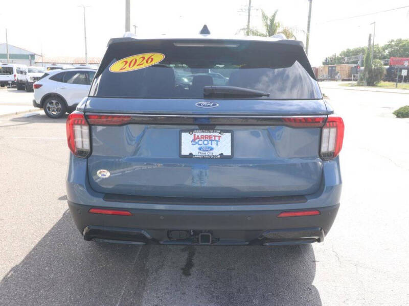 2026 Ford Explorer ST-Line