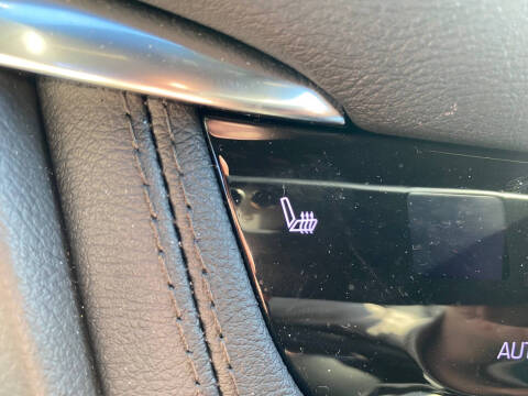 2024 Cadillac XT5 Luxury