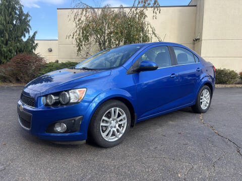 2016 Chevrolet Sonic LT Auto