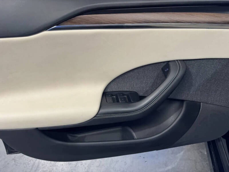 2021 Tesla Model S Long Range