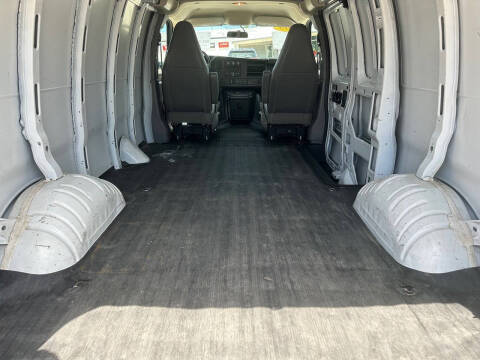 2018 Chevrolet Express 2500