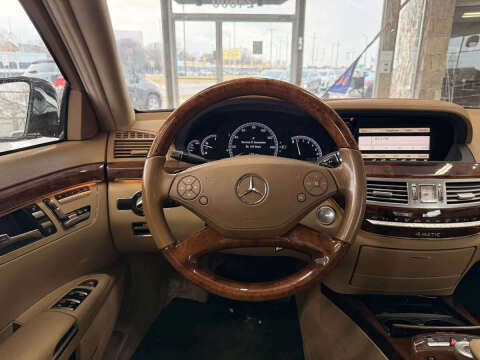 2010 Mercedes-Benz S-Class S 550 4MATIC