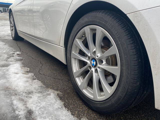 2017 BMW 3 Series 320i