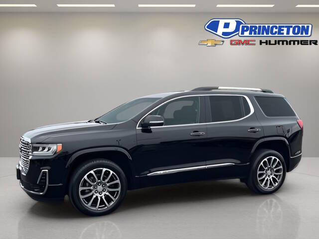 2023 GMC Acadia Denali