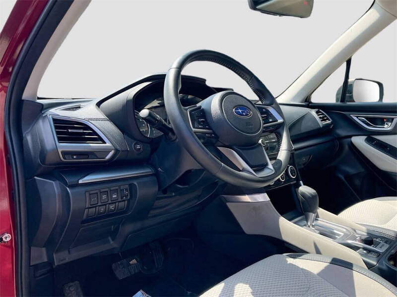 2024 Subaru Forester Premium