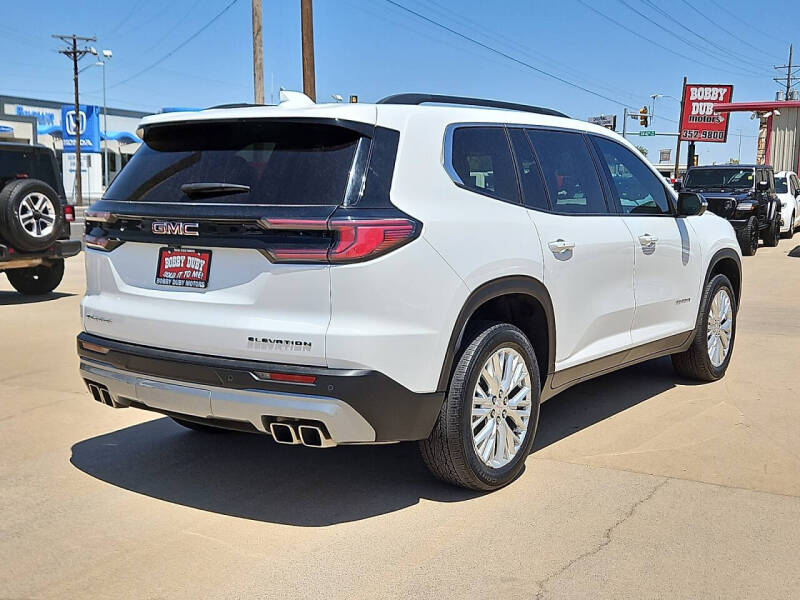 2024 GMC Acadia Elevation