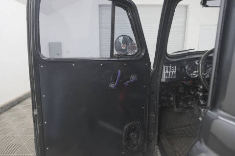 1950 International L-120