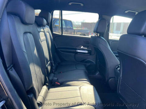 2025 Mercedes-Benz GLB GLB 250 4MATIC