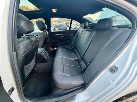 2016 BMW 3 Series 328i